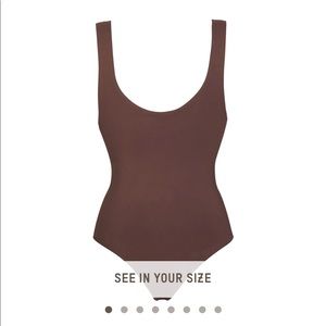 SKIMS Smoothing Bodysuit